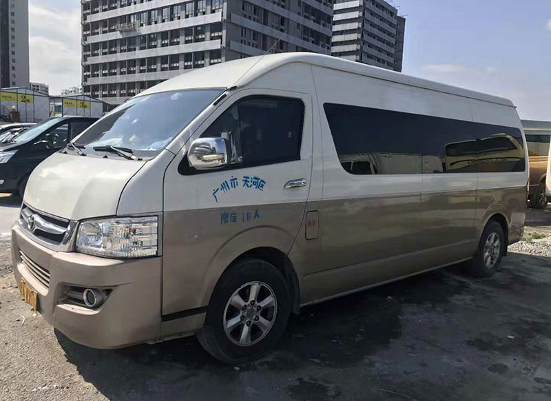 廣州租車公司：18座車型